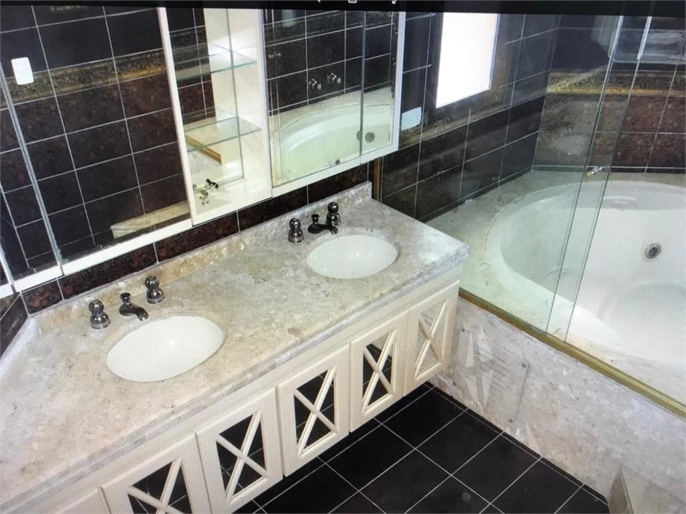 Apartamento à venda com 4 suítes em Vila Andrade, São Paulo, SP