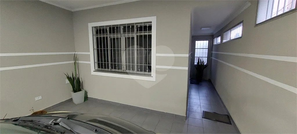 Casa à venda com 3 quartos, sendo 1 suíte,  em Vila Gustavo, São Paulo, SP