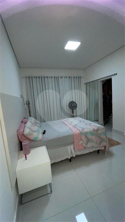 Casa à venda com 3 quartos, sendo 2 suítes,  em Jardim Imperial, Atibaia, SP