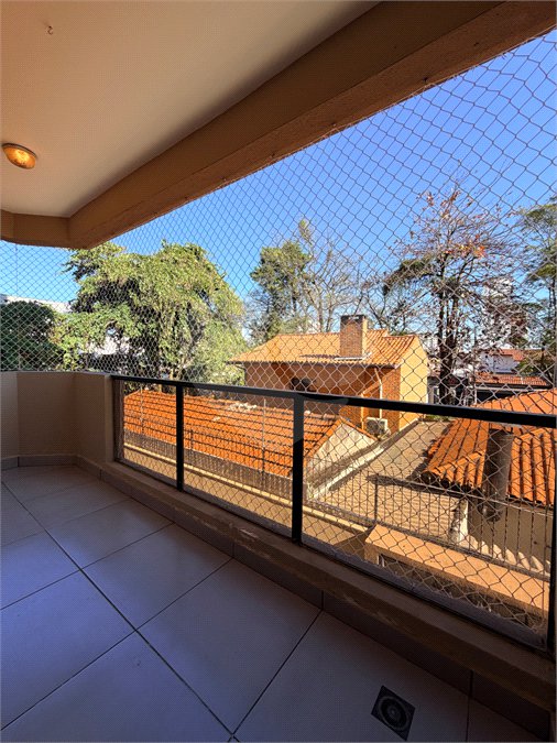 Apartamento à venda com 3 quartos, sendo 1 suíte, em Alto da Boa Vista, São Paulo, SP
