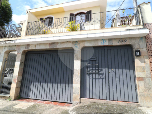 Sobrado à venda com 3 quartos, sendo 1 suíte,  em Tremembé, São Paulo, SP