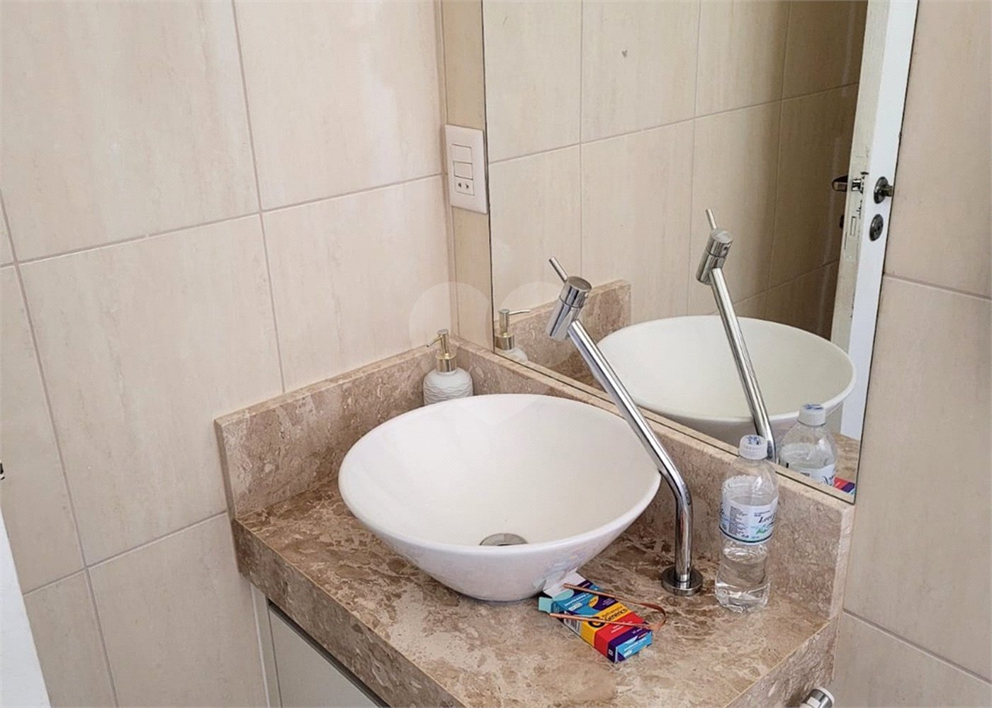 Casa à venda com 3 quartos, sendo 1 suíte, em Jardim Leocádia, Sorocaba, SP