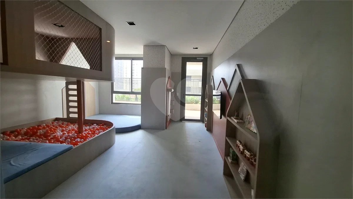 Apartamento à venda com 3 suítes em Vila Pirajussara, São Paulo, SP