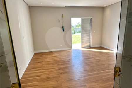 Casa à venda com 3 quartos, sendo 1 suíte, no condomínio Santa Mônica, Itu - SP