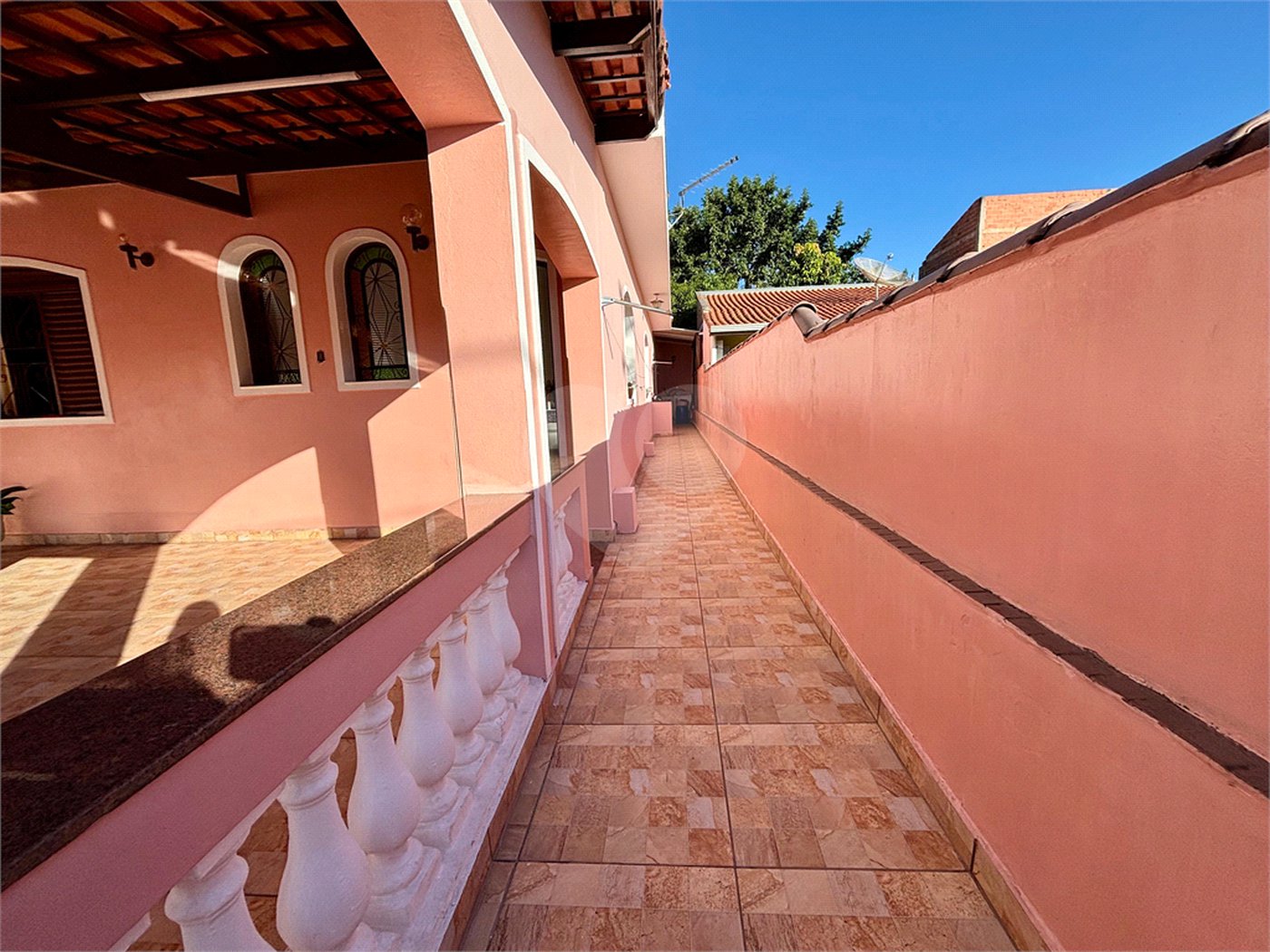 Casa à venda ou para alugar com 3 quartos, sendo 1 suíte, em Jardim Monte Santo, Itapetininga, SP
