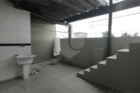 Casa à venda com 4 quartos, sendo 1 suíte, em Jardim Japão, São Paulo, SP