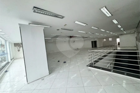 PRÉDIO COMERCIAL DE 944 M² PARA LOCAÇÃO | LOCALIZAÇÃO ESTRATÉGICA, GRANDE VISIBILIDADE E EXCELENTE POTENCIAL COMERCIAL