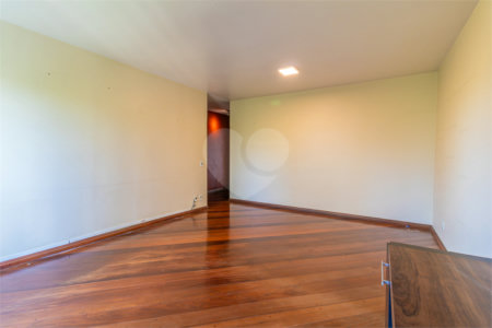 Apartamento à venda com 3 quartos em Santo Amaro, São Paulo, SP