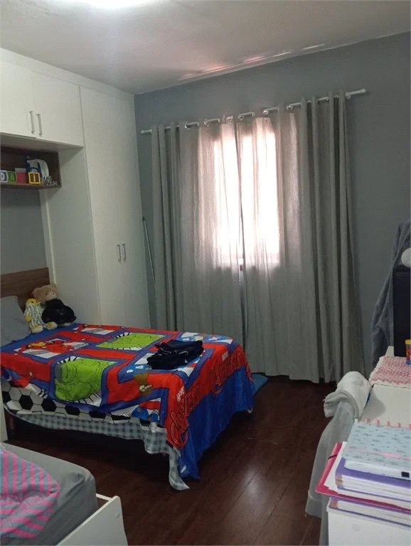 Sobrado à venda com 2 quartos em Jardim Monte Alegre, São Paulo, SP