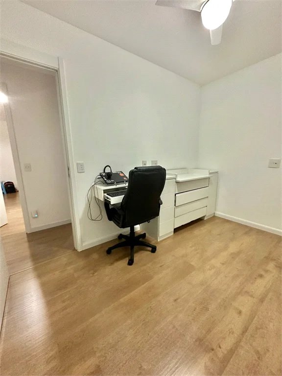 Apartamento à venda com 3 quartos, sendo 1 suíte,  em Vila Andrade, São Paulo, SP