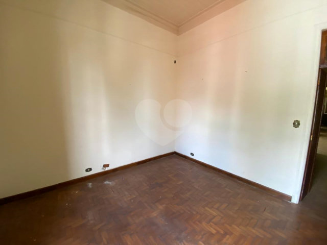 Casa Térrea à venda com 4 quartos em Santana, São Paulo, SP