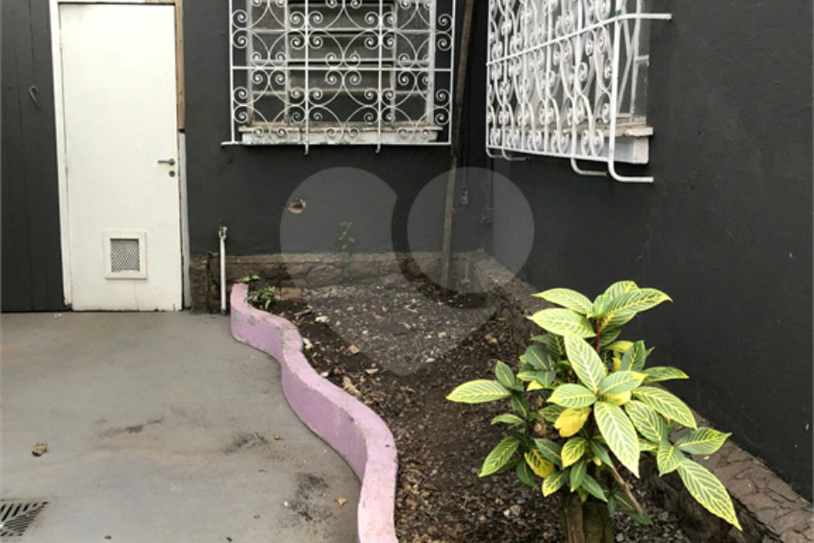 Casa à venda com 10 quartos em Santana, São Paulo, SP