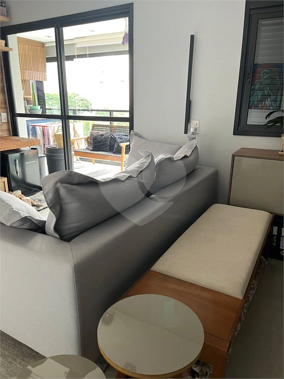 Apartamento à venda ou para alugar com 1 suíte em Pinheiros, São Paulo, SP