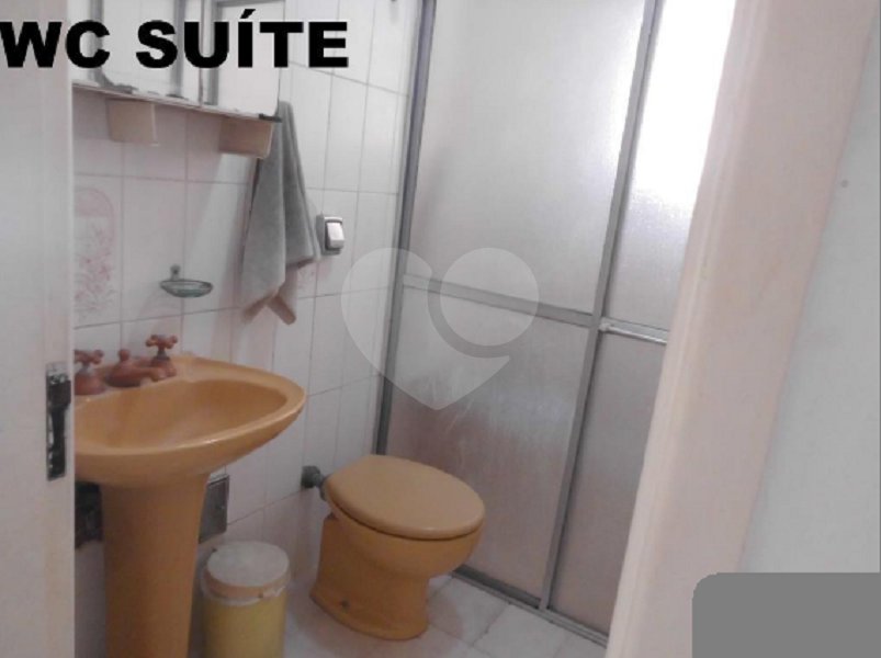 Sobrado à venda com 3 quartos, sendo 1 suíte, em Tremembé, São Paulo, SP