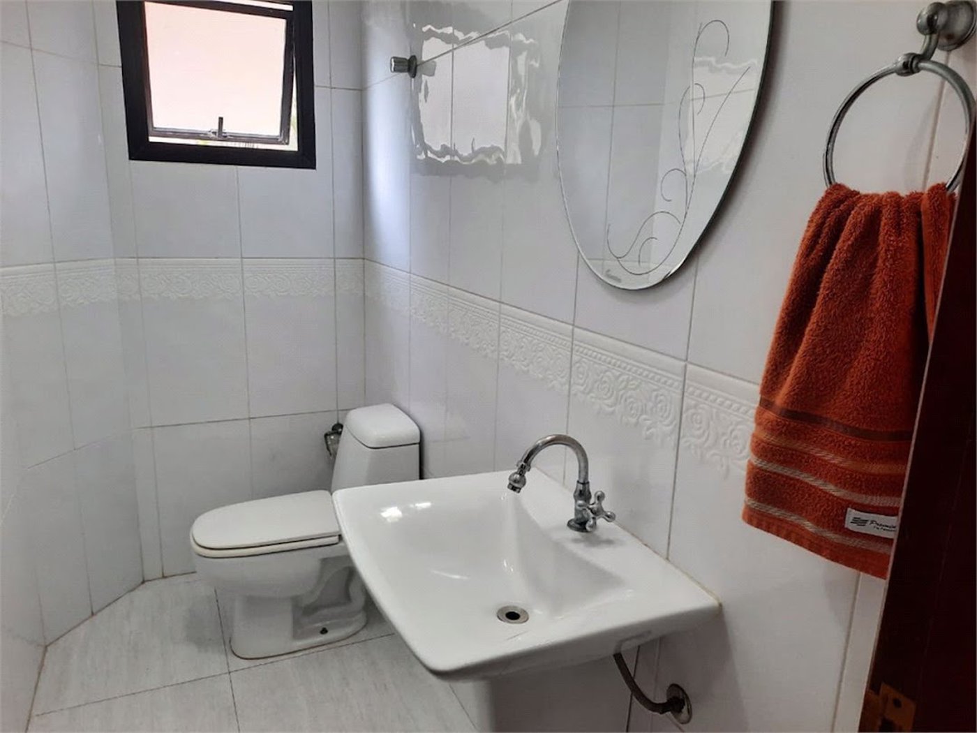 Apartamento Residencial para venda e locação, Vila Alzira, Guarujá - AP0983.