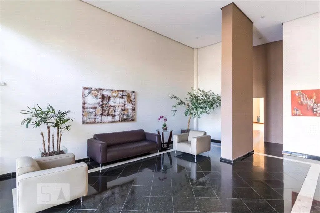 Apartamento à venda com 3 quartos, sendo 1 suíte,  em Vila Romana, São Paulo, SP