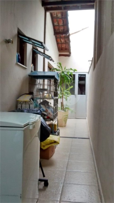 Casa à venda com 2 quartos em Vila Suissa, Mogi das Cruzes, SP