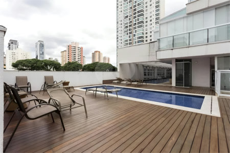Apartamento à venda com 2 quartos, sendo 1 suíte,  em Vila Olímpia, São Paulo, SP