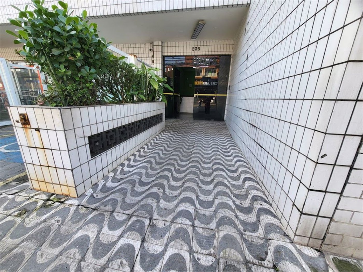 Sala para alugar, 240 m² por R$ 7.000,00 - Vila Belmiro - Santos/SP