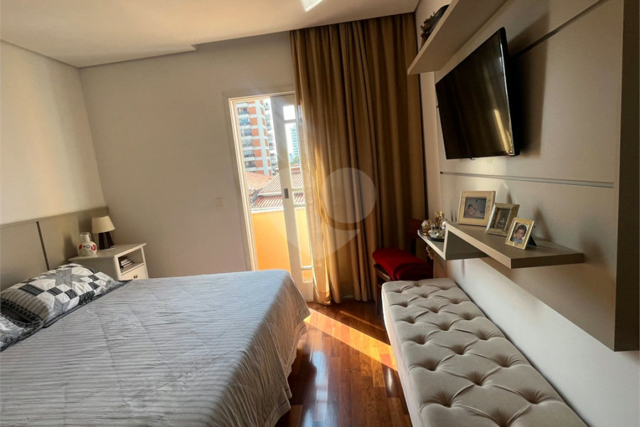 Casa à venda com 3 quartos, sendo 1 suíte, em Vila Ester (zona Norte), São Paulo, SP