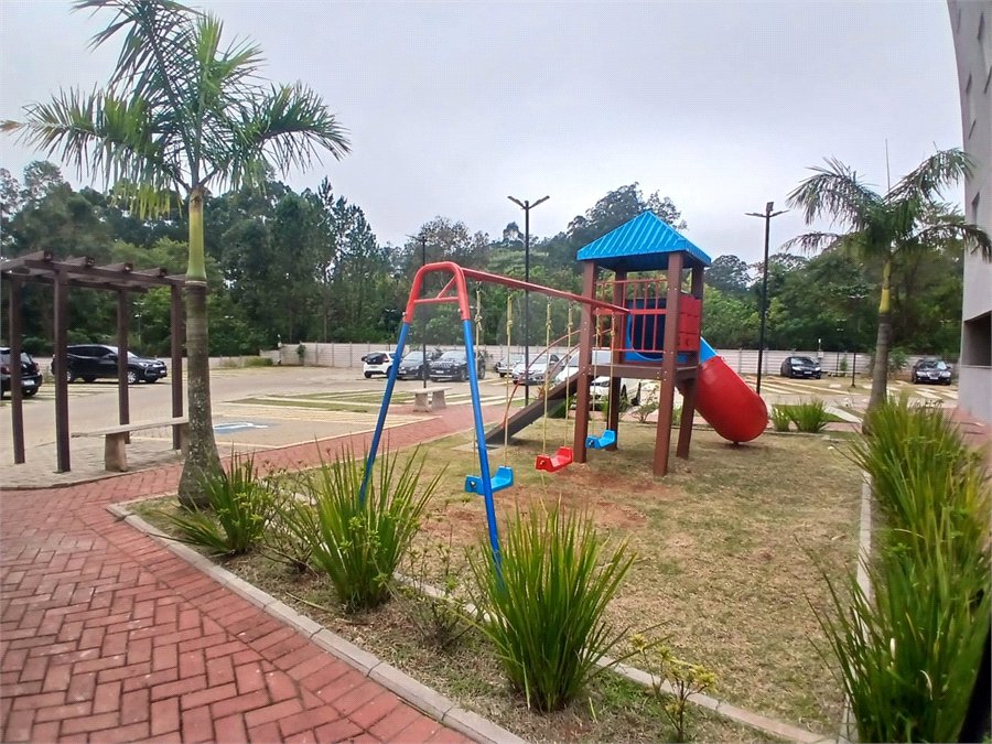 Apartamento à venda com 2 quartos, sendo 1 suíte, em Chácaras Manão, Mairinque, SP