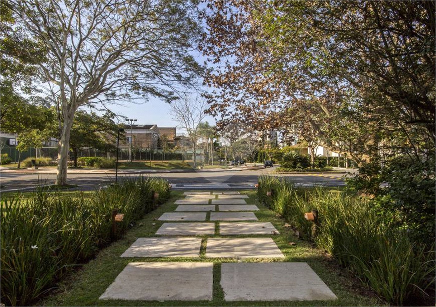 Casa à venda com 5 suítes no condomínio Pignatari, São Paulo - SP