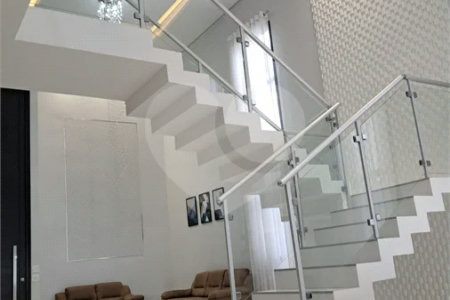 Casa à venda com 3 quartos, sendo 2 suítes,  no condomínio Brisas Jundiaí, Jundiaí - SP