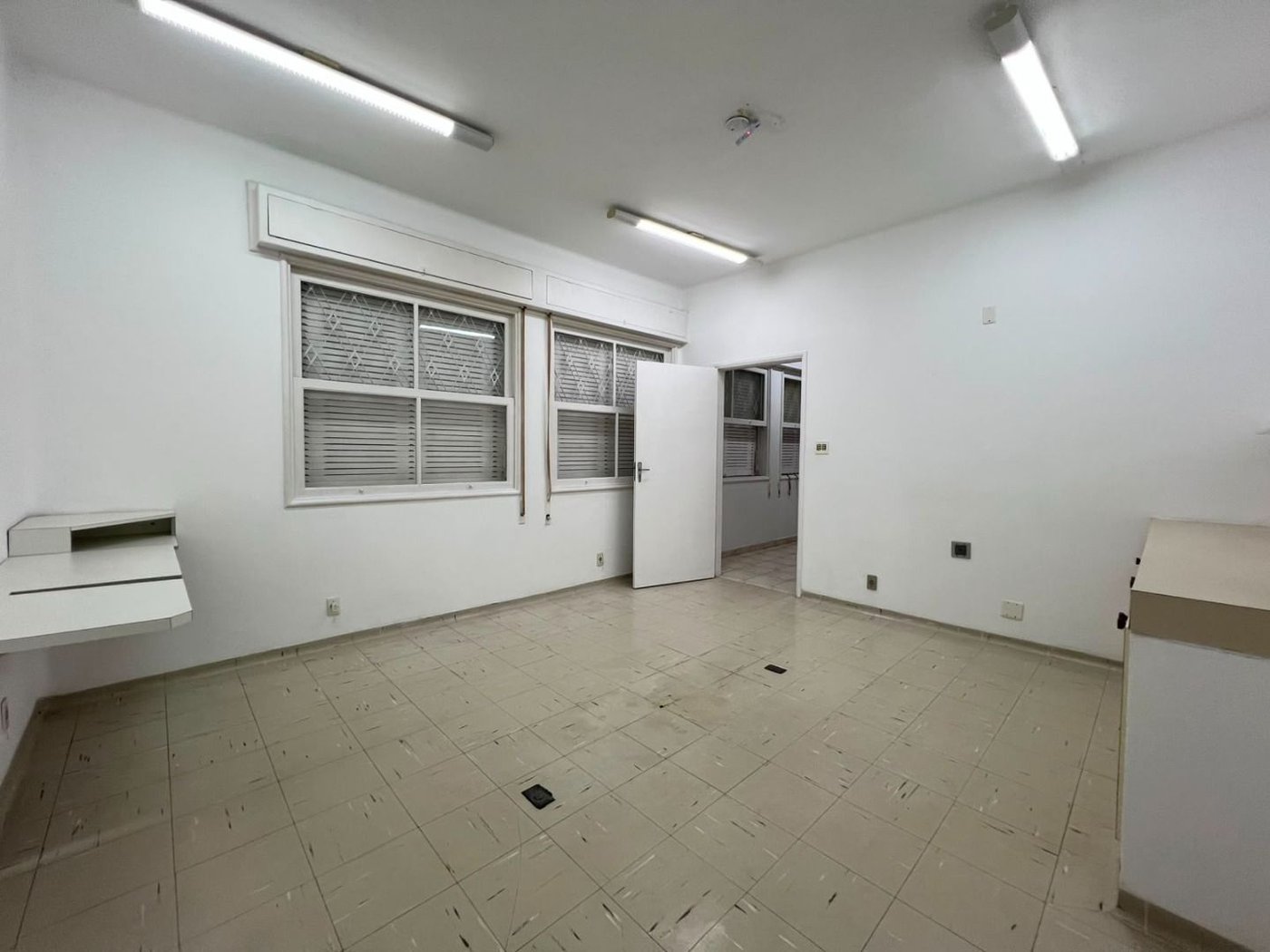 Casa para alugar, 305 m² por R$ 31.379,07 - Boqueirão - Santos/SP