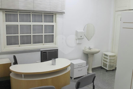 Casa à venda ou para alugar com 6 quartos em Santo Amaro, São Paulo, SP