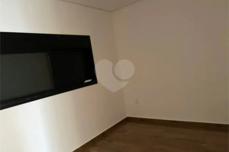 Casa à venda com 3 quartos, sendo 1 suíte, no condomínio Horto Florestal Villagio, Sorocaba - SP