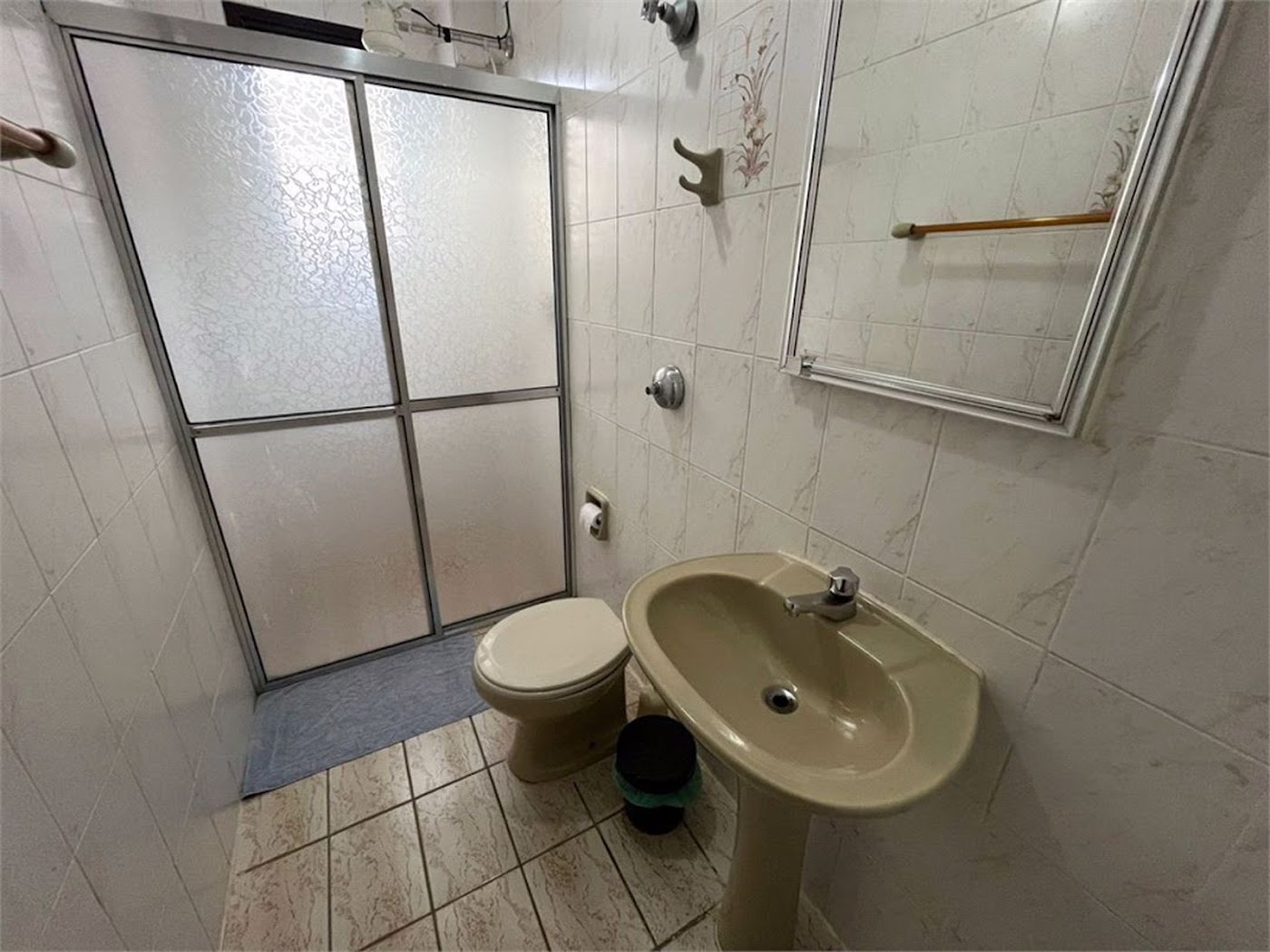 Apartamento Residencial à venda, Jardim Las Palmas, Guarujá - AP0190.