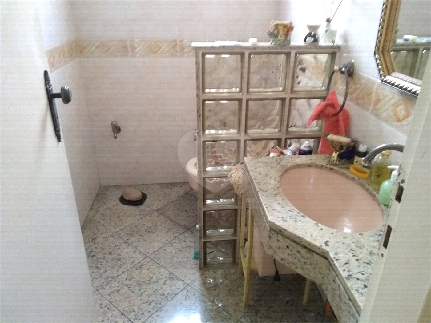Sobrado à venda com 3 quartos, sendo 1 suíte,  em Vila Ester (zona Norte), São Paulo, SP