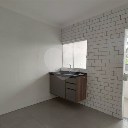 Casa de Vila à venda com 2 suítes em Jardim Regente, Sorocaba, SP