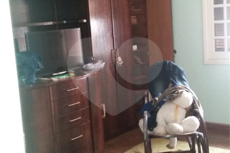 Casa à venda com 3 quartos, sendo 2 suítes,  em Jardim Franca, São Paulo, SP