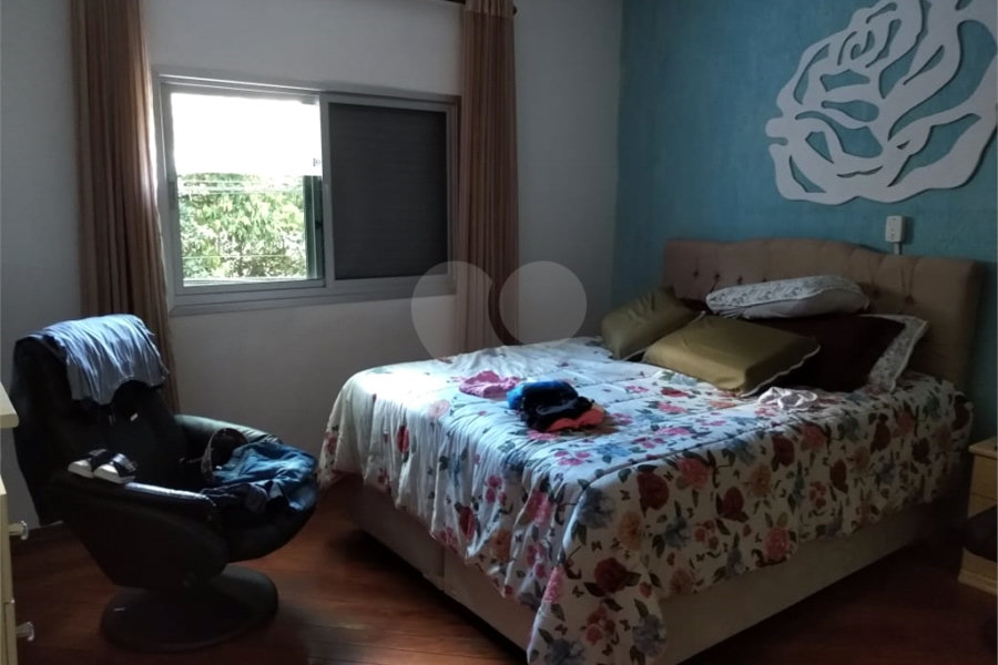 Sobrado à venda com 4 quartos em Pirituba, São Paulo, SP