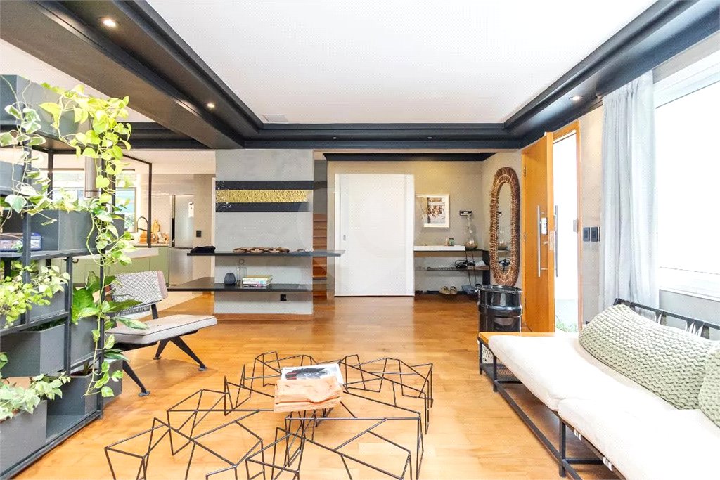 Casa à venda com 4 suítes em Cidade Monções, São Paulo, SP