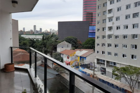 Apartamento à venda com 3 suítes em Pinheiros, São Paulo, SP