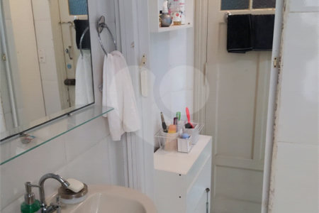 Apartamento à venda com 2 quartos, sendo 1 suíte, no Centro, São Paulo, SP
