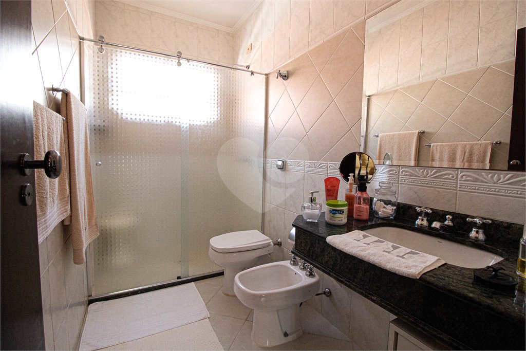 Casa à venda com 1 quarto, sendo 3 suítes, em Esplanada Mendes Moraes, São Roque, SP