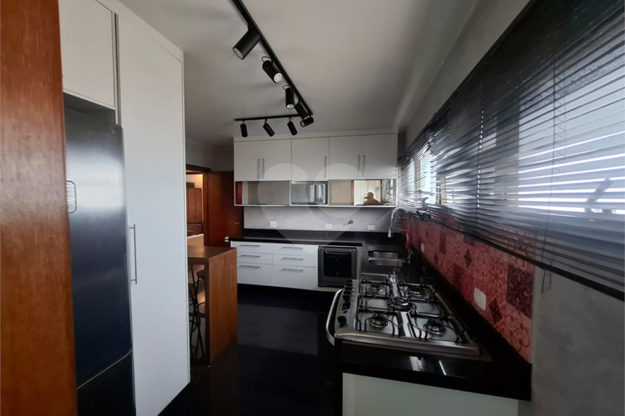 Apartamento à venda com 3 quartos, sendo 1 suíte, em Santana, São Paulo, SP