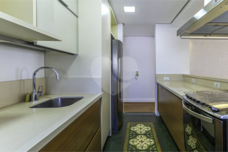 Apartamento à venda com 1 suíte em Vila Olímpia, São Paulo, SP