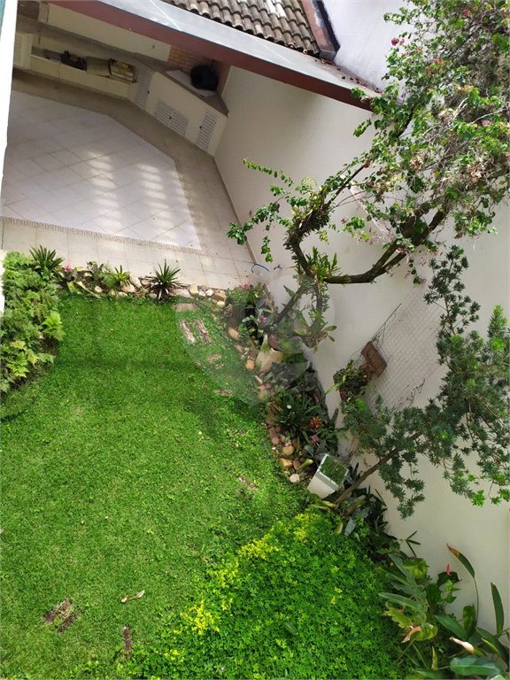 Casa à venda com 4 quartos, sendo 2 suítes, em Jardim das Vertentes, São Paulo, SP