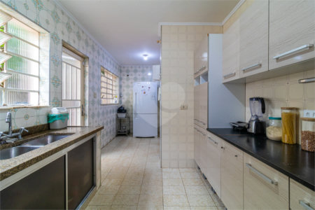 Casa Térrea à venda com 3 quartos, sendo 1 suíte, em Santo Amaro, São Paulo, SP