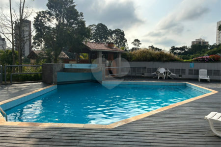 Cobertura à venda com 1 suíte em Vila Suzana, São Paulo, SP