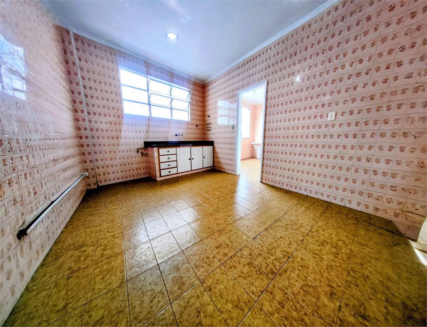 Apartamento com 2 dormitórios para alugar, 111 m² por R$ 4.363,63 - Boqueirão - Santos/SP
