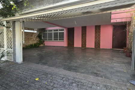 Casa à venda com 3 quartos, sendo 1 suíte, em Lar São Paulo, São Paulo, SP