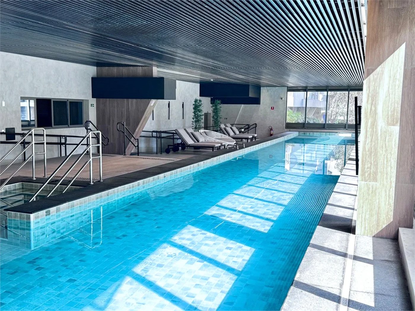 Apartamento à venda com 2 suítes em Jardim das Acácias, São Paulo, SP