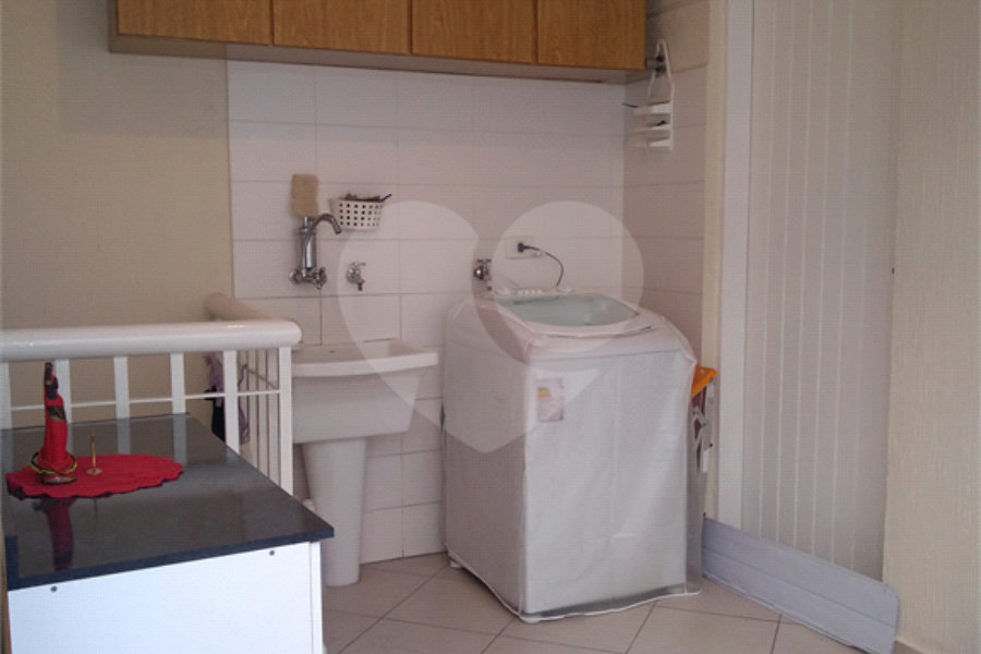 Casa à venda com 3 quartos, sendo 1 suíte, em Parque Vitória, São Paulo, SP