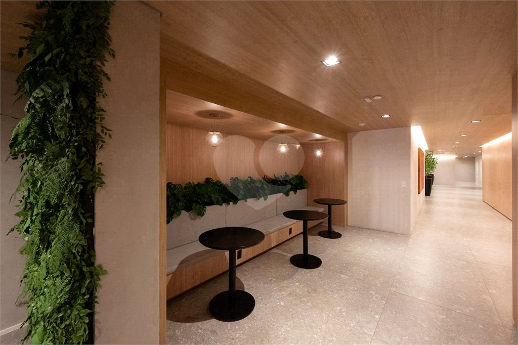 Apartamento à venda com 3 suítes em Vila Clementino, São Paulo, SP