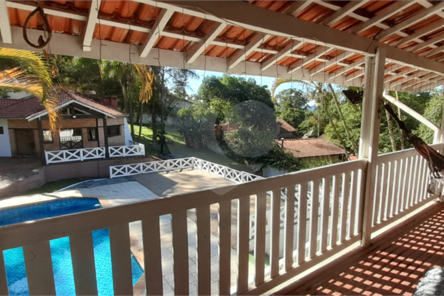 Casa à venda com 3 quartos, sendo 1 suíte, em Roseira, Mairiporã, SP